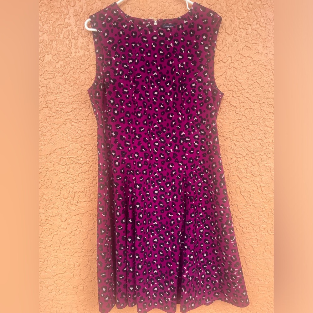 TOMMY Hilfiger SZ 12 Animal Print Dress magenta and black